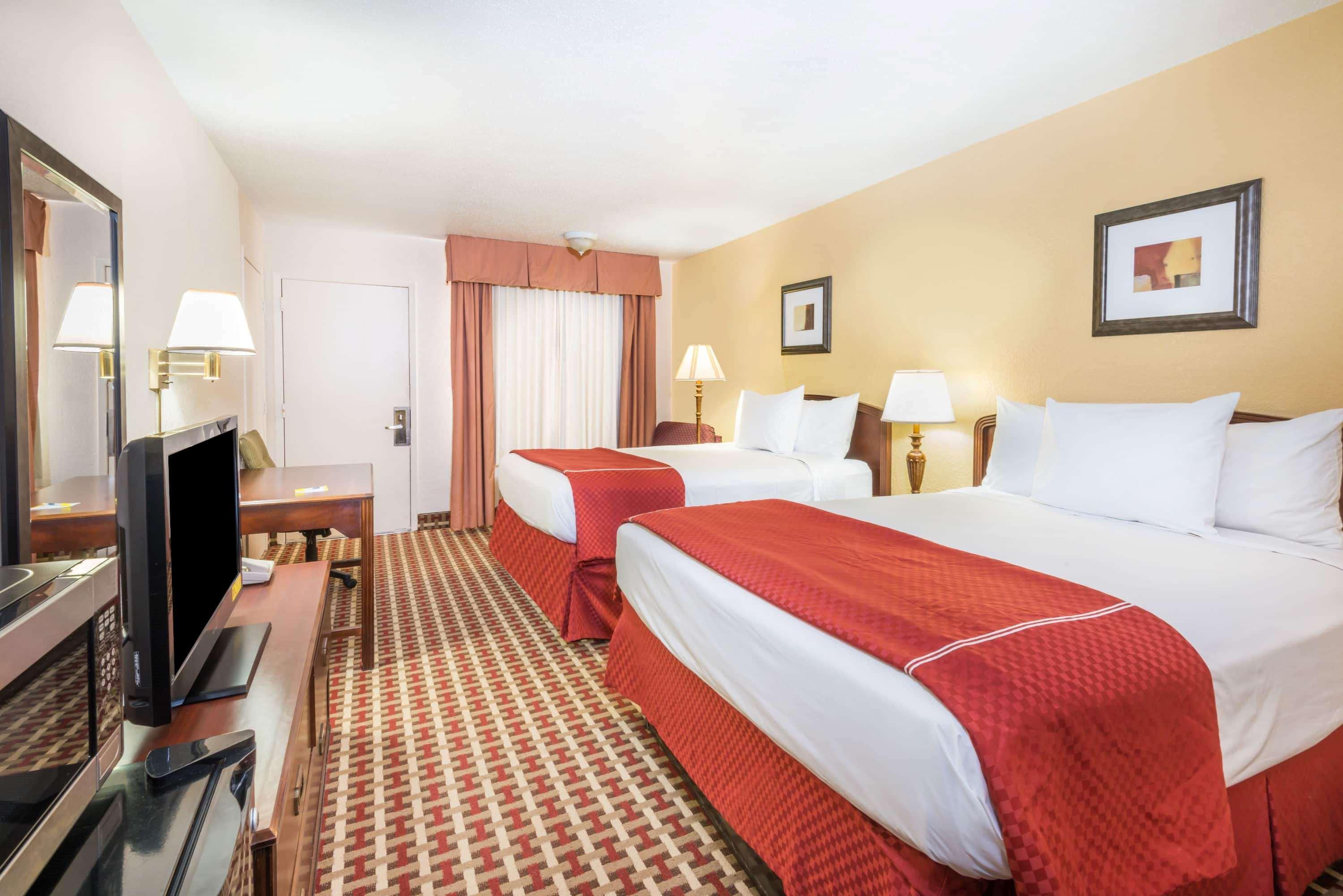 Days Inn By Wyndham Ottawa Esterno foto